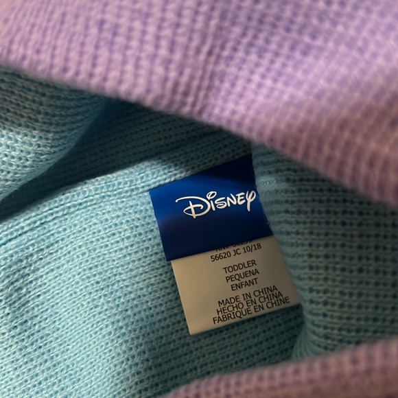 Set is 2, Adorable Frozen and Paw Patrol toddler Beanie hat and mittens. - Picture 7 of 11